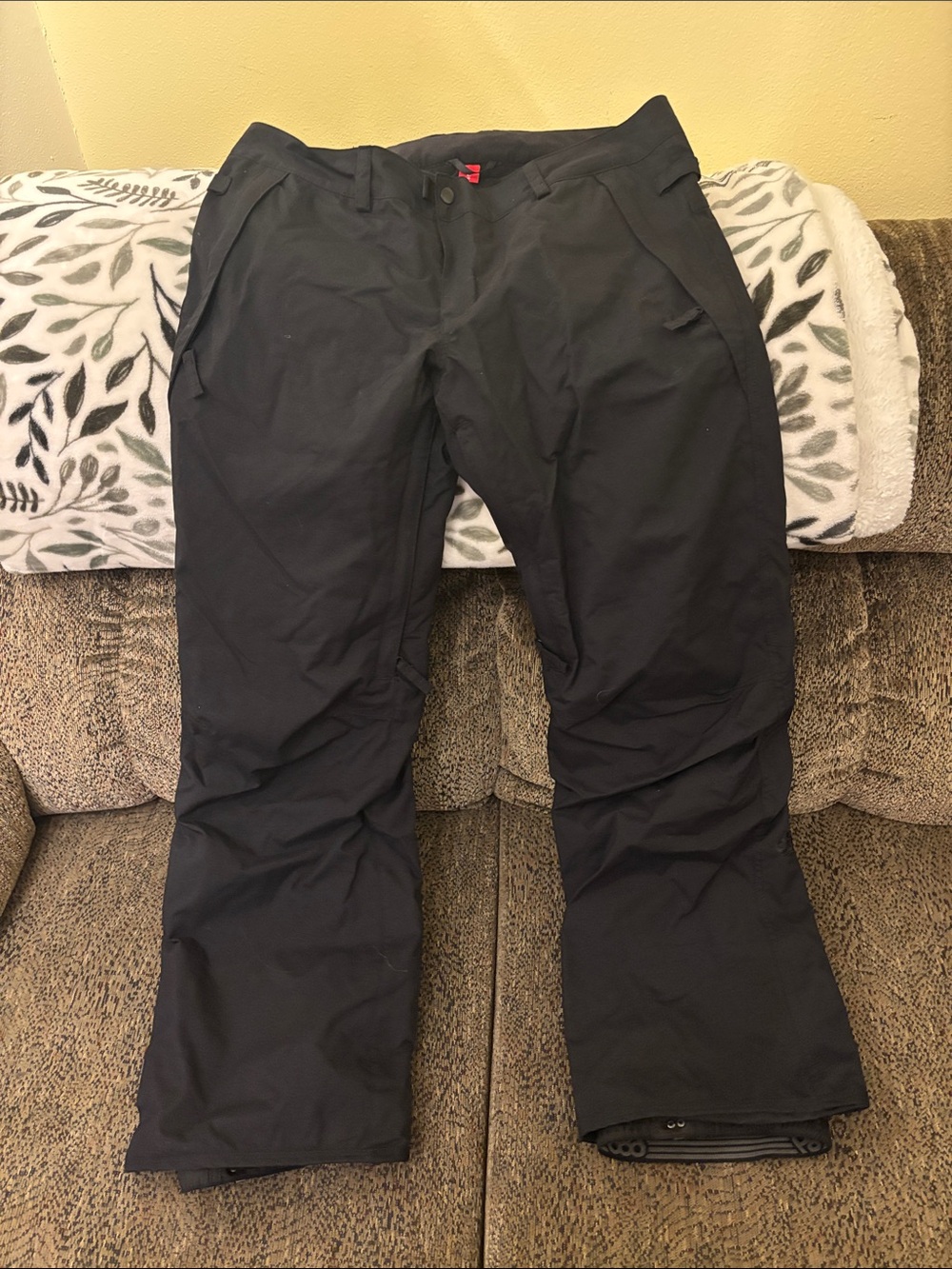 686 women’s Ski Snowboard Pants